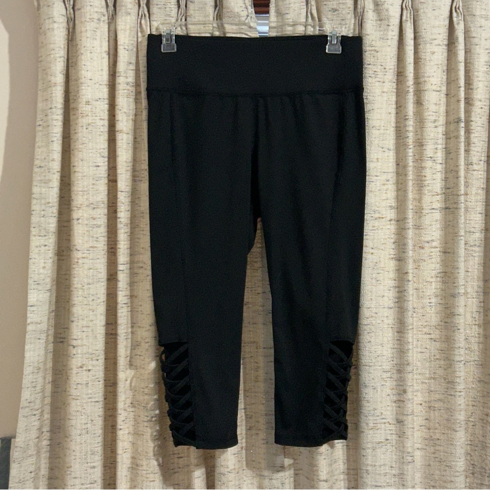 Livi Active Cropped Lattice Leggings - 14/16